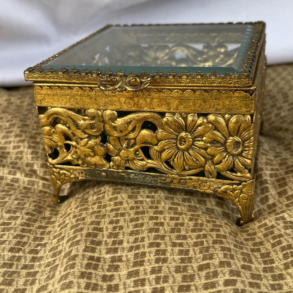 Vintage ormolu gold filigree jewelry casket